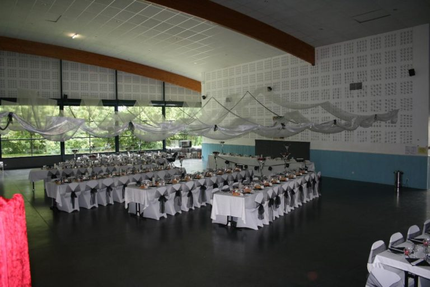 La Rose Des Vents Restaurant -Bar -Dancing -Traiteur a GUISCRIFF