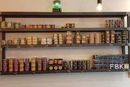 Au tabouret gourmand (Authentic Green) épicerie Apéritive - Bar à Tapas à Montauban