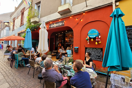 Crêperie Le Q de Poule Pornic & livre voyageur