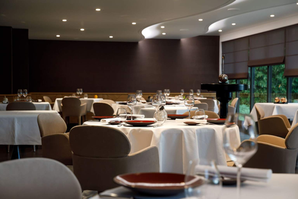 Château Mont Joly - Hotel Restaurant Dole, Jura