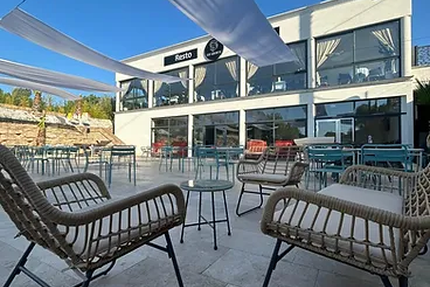 Le Lion's - Resto & Club