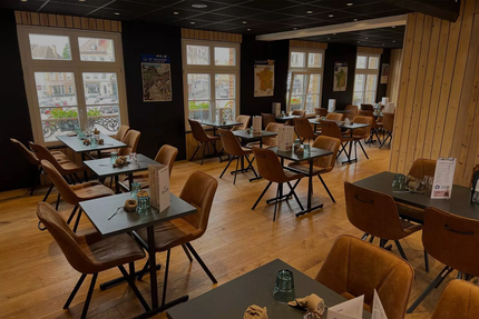 MAISON PEINTE FRUITS ET LÉGUMES RESTAURANT PIZZERIA