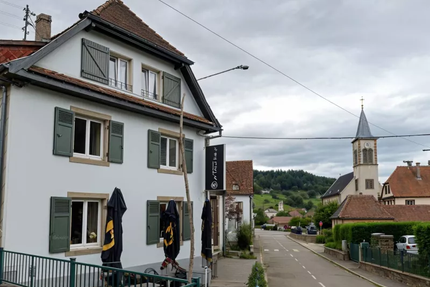 Restaurant au tapis rouge