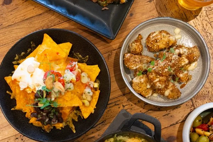 Meiga restaurant, bar tapas d'ici et d'ailleurs