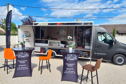 LE CAMION (Le Napolitain) PIZZA CUITE AU FEU DE BOIS
