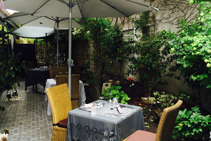 Restaurant a la Maison.