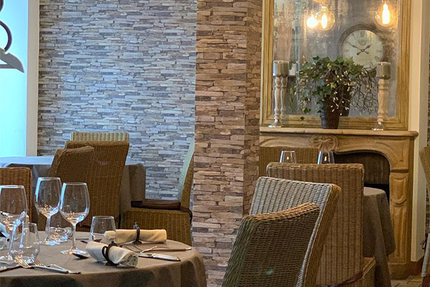 Restaurant a la Maison.