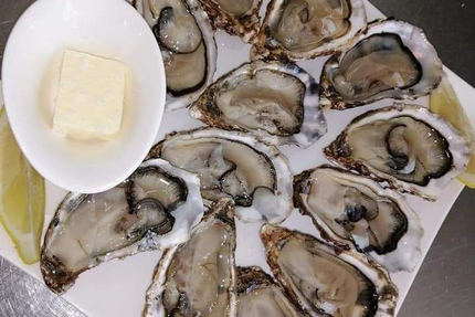 L'Attablée des Rochers