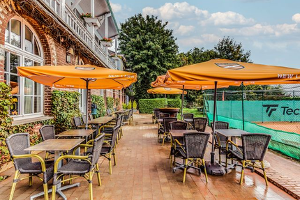 Le 1895 - Club House du New Lawn