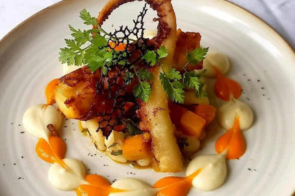 Le Cafe de Gavaudun Restaurant L’Essentiel