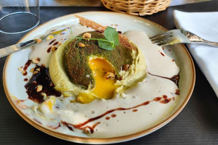 Le Cafe de Gavaudun Restaurant L’Essentiel