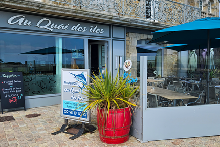 Au Quai des îles