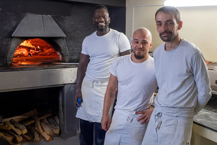 Pizza Puce Tassin La Demi-Lune