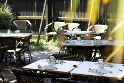 Restaurant, grillades feu de bois La Smala