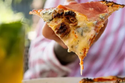 Restaurant, grillades feu de bois La Smala