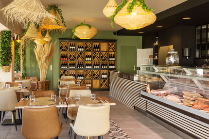 HELLO RESTAURANT - CABESTANY