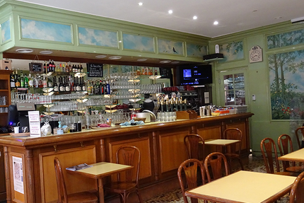 Café du centre "Chez Sissis"