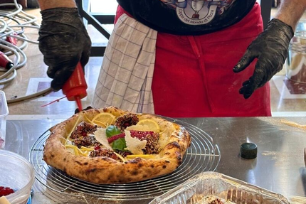 PIZZA AND CO ,biga Napoletana (four gaz et bois)