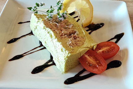 THE OLD SCHOOL TAVERN