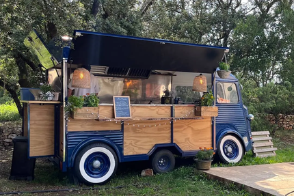 HUG AND JO restaurant