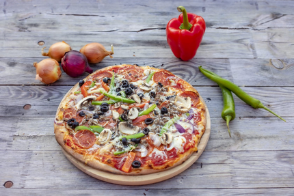 Kabana pizz (Brie C-R)