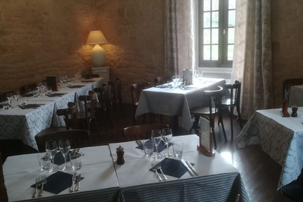 restaurant de l'abbatiale "Chez Julien" Paunat 24510