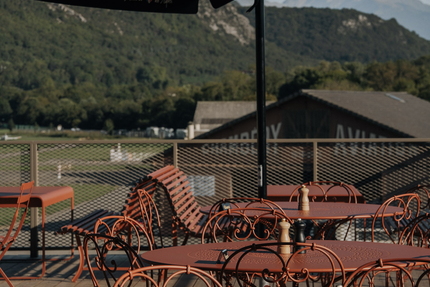 La Tour de Contrôle - Restaurant & Hébergement en Savoie