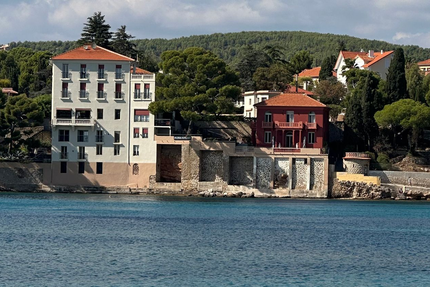 Karma Beach Bandol - Plage privée, Restaurant