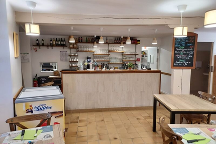 AU RELAIS DES FALAISES