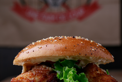 UNE FAIM DE LOUP ÉTOILE SUR RHÔNE