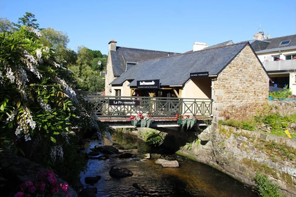LA PROMENADE - RESTAURANT