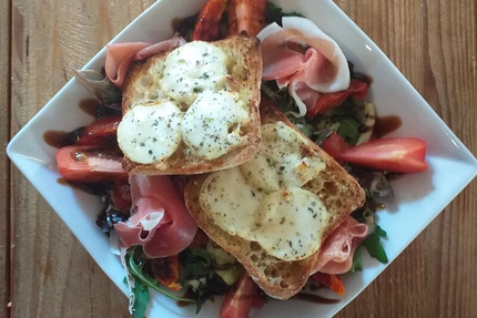 ENTRE-NOUS PIZZA AMBON