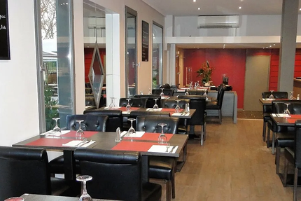 Tout le Monde à Table