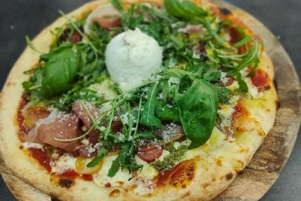 LA PIZZAIOLA DUE Bar Tabac Epicerie Pizzeria