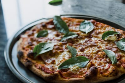 Le pat a pizza