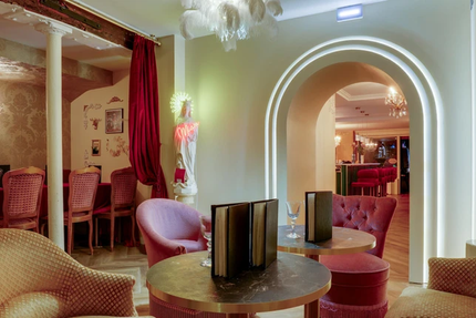 Bar à Tapas Paris - Maison Brochettes | Cocktails Signature & Brunch (Piano Bar)