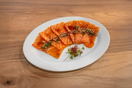 HANAMI CHARTRAINS HANDROLL