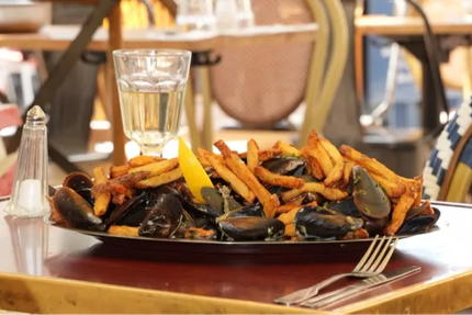 À la moule, à la moule