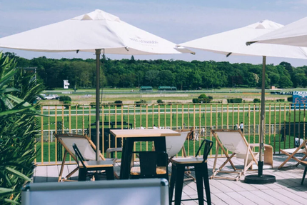 Restaurant Panoramique "Bistrots des Familles" de l'Hippodrome de Chantilly