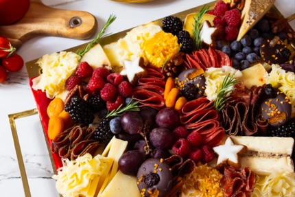 Lapérodine | Planches apéritives, Brunch & Grazing à Nîmes