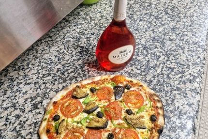 Pizzeria La Calypsia Meudon - cuites au feu de bois