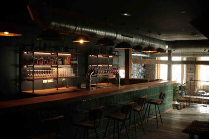 Sarl Chez Nous French Pub