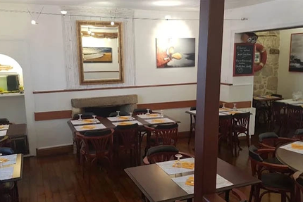 La Marine - Café-Restaurant-Cave