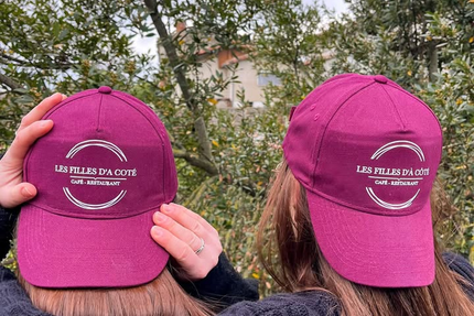 Les filles d'à côté