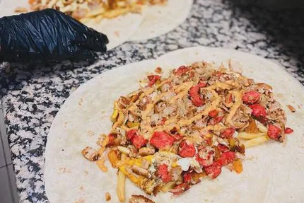 GRILL CHICKEN (KEBAB, TACOS, PIZZA)