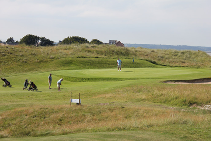Restaurant Golf Utah Beach