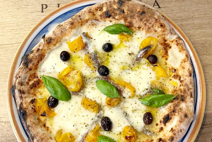 Pizzeria La Napoletana