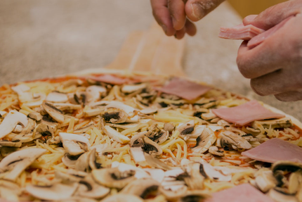 Max's Backyard Pizza 🍕