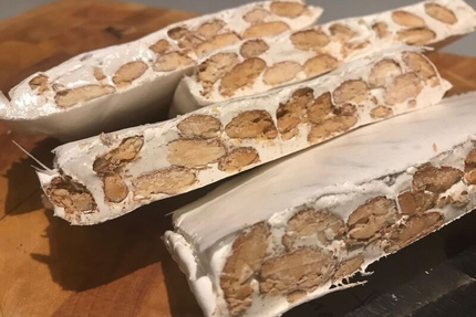 La table du jardin des abeilles