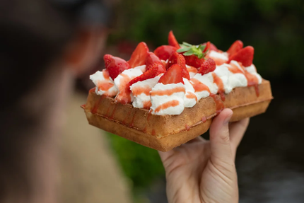 Aven Ice Café- Artisan glacier et gaufres sucrées et salées au sarrasin